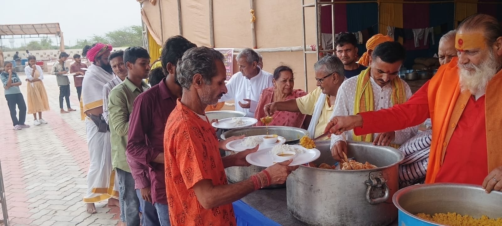 Temple photo gallery image